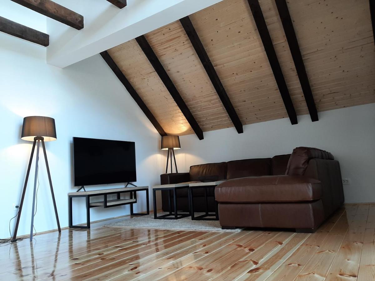 Fern Farm Eco Studio Apartment Мойковац Екстер'єр фото